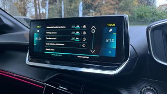 Peugeot 208 50kWh GT Premium Hatchback 5dr Electric Auto (136 ps)