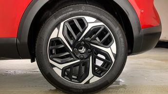 Citroen C4 1.2 PureTech MAX Hatchback 5dr Petrol EAT8 Euro 6 (s/s) (130 ps)