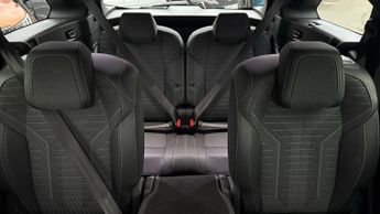 Peugeot 5008 1.2 HYBRID GT SUV 5dr Petrol Hybrid e-DSC6 Euro 6 (s/s) (136 ps)