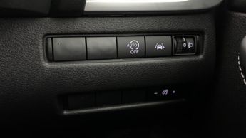 Nissan Qashqai 1.3 DIG-T MHEV N-Connecta SUV 5dr Petrol Hybrid XTRON Euro 6 (s/