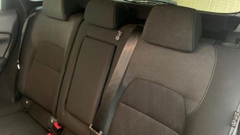 Nissan Qashqai 1.3 DIG-T MHEV N-Connecta SUV 5dr Petrol Hybrid XTRON Euro 6 (s/