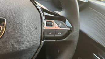 Peugeot 208 50kWh E-Style Hatchback 5dr Electric Auto (7.4kW Charger) (136 p