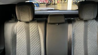 Peugeot 208 50kWh E-Style Hatchback 5dr Electric Auto (7.4kW Charger) (136 p