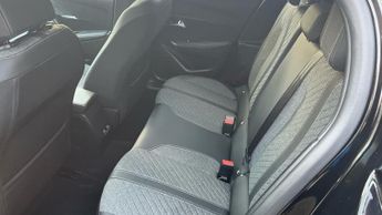 Peugeot 208 50kWh E-Style Hatchback 5dr Electric Auto (7.4kW Charger) (136 p