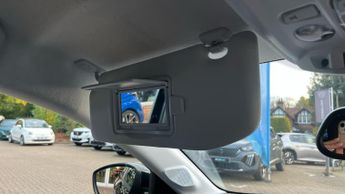 Peugeot 208 50kWh E-Style Hatchback 5dr Electric Auto (7.4kW Charger) (136 p