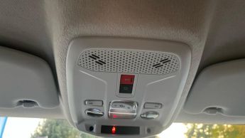 Peugeot 208 50kWh E-Style Hatchback 5dr Electric Auto (7.4kW Charger) (136 p