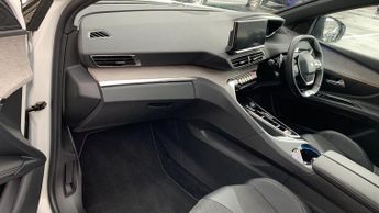 Peugeot 3008 SUV 1.6 14.2kWh GT SUV 5dr Petrol Plug-in Hybrid e-EAT Euro 6 (s/s) 