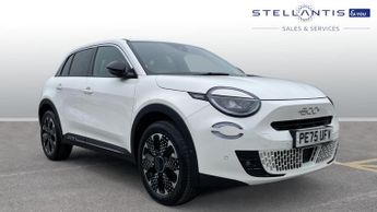 Fiat 600 1.2 MHEV La Prima SUV 5dr Petrol Hybrid e-DCT Euro 6 (s/s) (100 