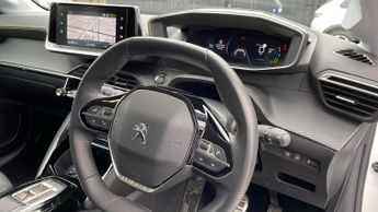 Peugeot 208 50kWh Allure Premium + Hatchback 5dr Electric Auto (7.4kW Charge