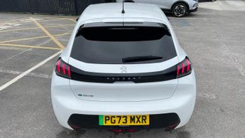 Peugeot 208 50kWh Allure Premium + Hatchback 5dr Electric Auto (7.4kW Charge