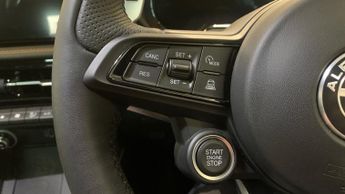 Alfa Romeo Tonale 1.5 VGT MHEV Sprint SUV 5dr Petrol Hybrid DCT Euro 6 (160 ps)