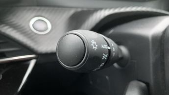 Peugeot 2008 54kWh Active SUV 5dr Electric Auto (7kW Charger) (156 ps)