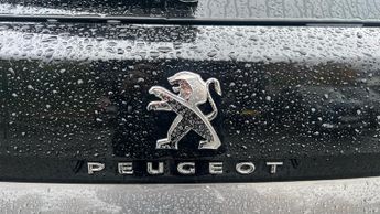 Peugeot 3008 SUV 1.2 HYBRID GT SUV 5dr Petrol Hybrid e-DSC6 Euro 6 (s/s) (136 ps)