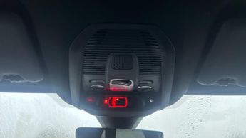 Peugeot 3008 SUV 1.2 HYBRID GT SUV 5dr Petrol Hybrid e-DSC6 Euro 6 (s/s) (136 ps)