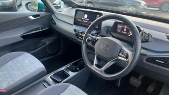 Volkswagen Id.3 Pro 58kWh Life Hatchback 5dr Electric Auto (145 ps)