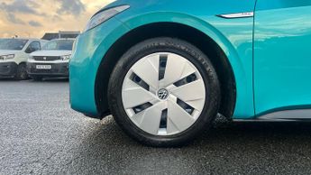 Volkswagen Id.3 Pro 58kWh Life Hatchback 5dr Electric Auto (145 ps)