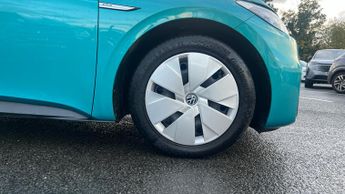 Volkswagen Id.3 Pro 58kWh Life Hatchback 5dr Electric Auto (145 ps)