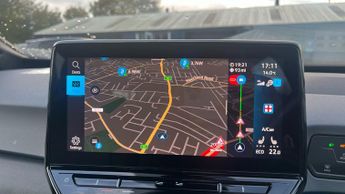 Volkswagen Id.3 Pro 58kWh Life Hatchback 5dr Electric Auto (145 ps)