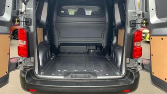 Citroen Dispatch 2.0 BlueHDi 1200 Enterprise Edition M Crew Van Double Cab 6dr Di