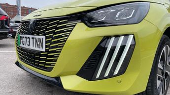 Peugeot 208 50kWh E-Style Hatchback 5dr Electric Auto (7.4kW Charger) (136 p
