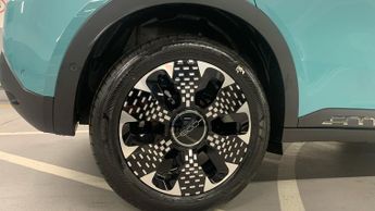 Fiat 600 1.2 MHEV La Prima SUV 5dr Petrol Hybrid e-DCT Euro 6 (s/s) (100 