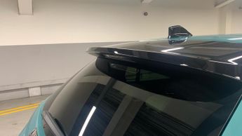 Fiat 600 1.2 MHEV La Prima SUV 5dr Petrol Hybrid e-DCT Euro 6 (s/s) (100 