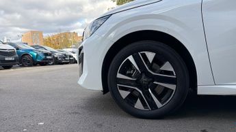 Peugeot 208 50kWh E-Style Hatchback 5dr Electric Auto (7.4kW Charger) (136 p