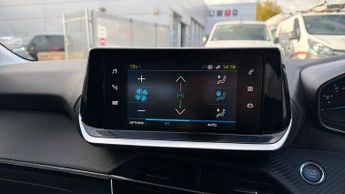 Peugeot 208 50kWh E-Style Hatchback 5dr Electric Auto (7.4kW Charger) (136 p