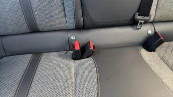 Peugeot 208 50kWh E-Style Hatchback 5dr Electric Auto (7.4kW Charger) (136 p