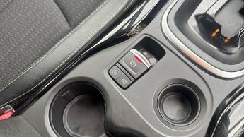 Renault Kadjar 1.2 TCe Dynamique S Nav SUV 5dr Petrol EDC Euro 6 (s/s) (130 ps)