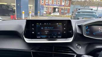 Peugeot 208 50kWh Allure Premium Hatchback 5dr Electric Auto (7kW Charger) (