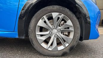 Peugeot 208 50kWh Allure Premium Hatchback 5dr Electric Auto (7kW Charger) (