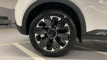 Fiat 600 1.2 MHEV La Prima SUV 5dr Petrol Hybrid e-DCT Euro 6 (s/s) (100 