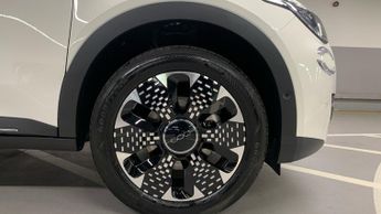 Fiat 600 1.2 MHEV La Prima SUV 5dr Petrol Hybrid e-DCT Euro 6 (s/s) (100 