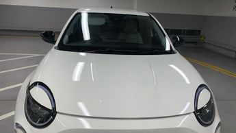 Fiat 600 1.2 MHEV La Prima SUV 5dr Petrol Hybrid e-DCT Euro 6 (s/s) (100 