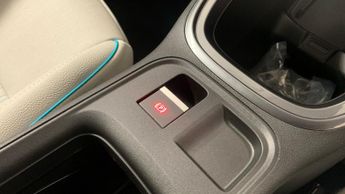 Fiat 600 1.2 MHEV La Prima SUV 5dr Petrol Hybrid e-DCT Euro 6 (s/s) (100 