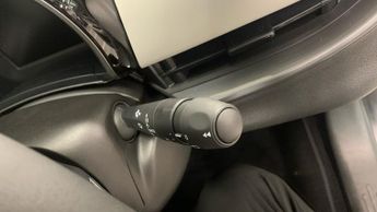 Fiat 600 1.2 MHEV La Prima SUV 5dr Petrol Hybrid e-DCT Euro 6 (s/s) (100 