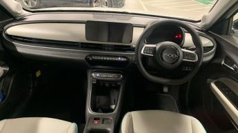 Fiat 600 1.2 MHEV La Prima SUV 5dr Petrol Hybrid e-DCT Euro 6 (s/s) (100 