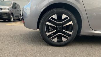 Peugeot 208 50kWh E-Style Hatchback 5dr Electric Auto (7.4kW Charger) (136 p