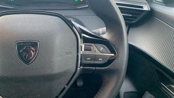 Peugeot 208 50kWh E-Style Hatchback 5dr Electric Auto (7.4kW Charger) (136 p