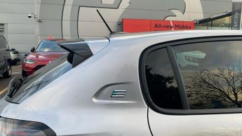 Peugeot 208 50kWh E-Style Hatchback 5dr Electric Auto (7.4kW Charger) (136 p