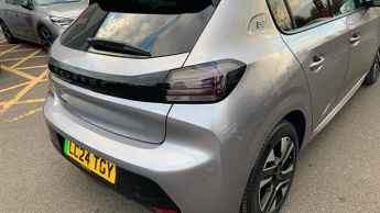 Peugeot 208 50kWh E-Style Hatchback 5dr Electric Auto (7.4kW Charger) (136 p