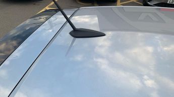 Peugeot 208 50kWh E-Style Hatchback 5dr Electric Auto (7.4kW Charger) (136 p