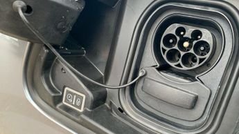 Peugeot 208 50kWh E-Style Hatchback 5dr Electric Auto (7.4kW Charger) (136 p