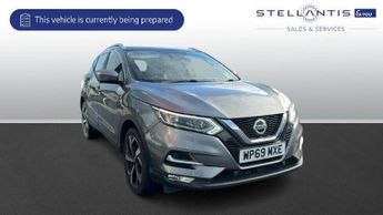 Nissan Qashqai 1.3 DIG-T Tekna SUV 5dr Petrol Manual Euro 6 (s/s) (140 ps)