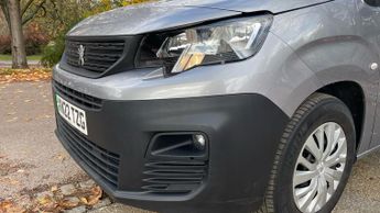 Peugeot Partner 800 50kWh Professional Premium Standard Panel Van 6dr Electric A