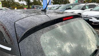 Citroen C3 1.2 PureTech Shine Hatchback 5dr Petrol EAT6 Euro 6 (s/s) (110 p