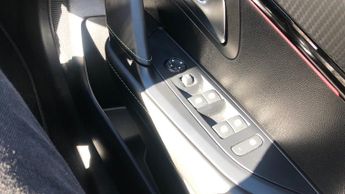 Peugeot 208 1.2 HYBRID GT Hatchback 5dr Petrol Hybrid e-DSC6 Euro 6 (s/s) (1