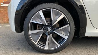 Peugeot 208 50kWh GT Hatchback 5dr Electric Auto (136 ps)