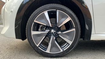 Peugeot 208 50kWh GT Hatchback 5dr Electric Auto (136 ps)